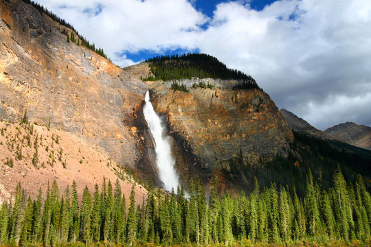 Takakkaw Falls -優(yōu)鶴國家公園