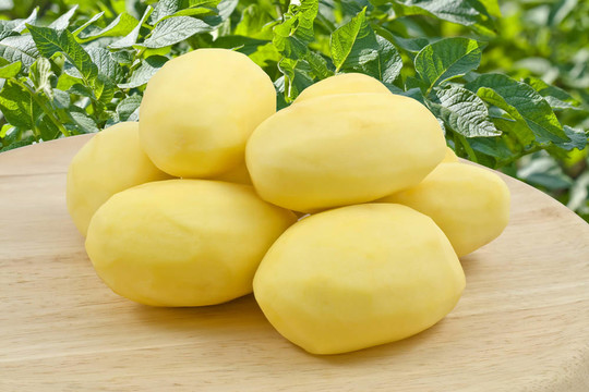 新土豆去皮