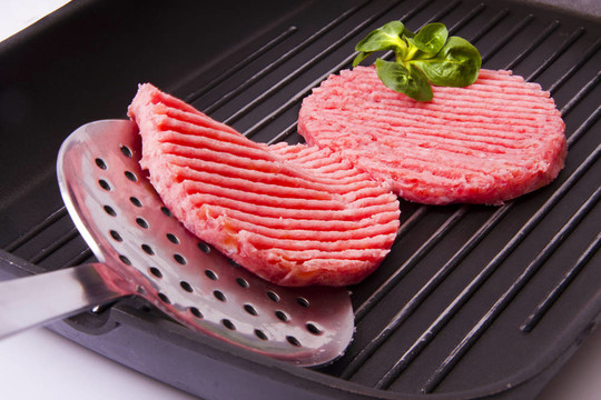 白底漢堡肉