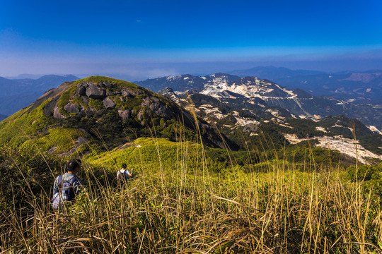 云髻山