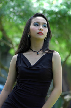 allurring姿態(tài)