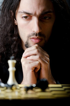 棋手玩他的游戲