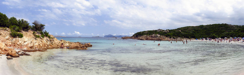 翡翠海岸撒丁島王子海灘全景