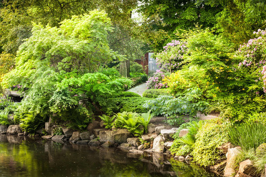 百花園