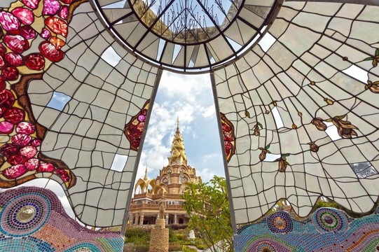 豐富多彩的佛教寺廟