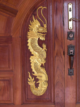 金龍