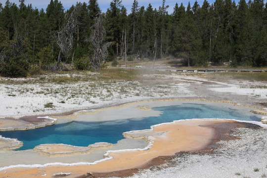 Yellowstone藍(lán)礁湖