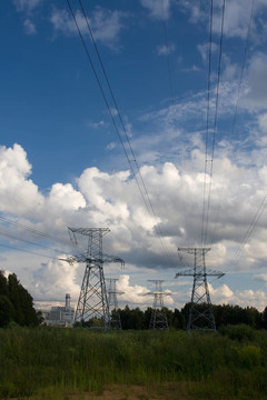 電線線與天空
