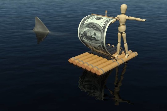 木筏上的木頭人，從一張美鈔上拿著帆。魚翅在木筏附近。3D渲染