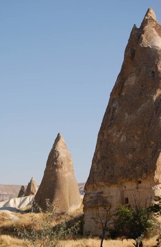 精灵烟囱在Cappadoccia