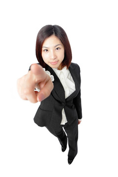 漂亮的女商人用手指