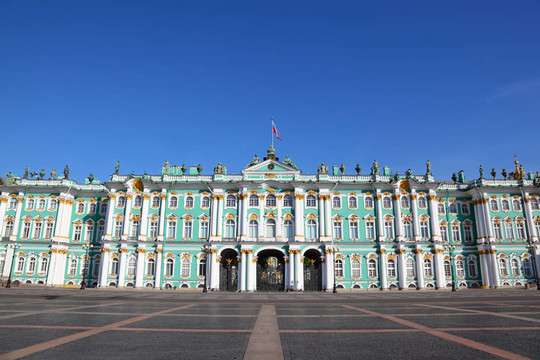 皇宫广场；冬宫博物馆。圣彼得堡；俄罗斯