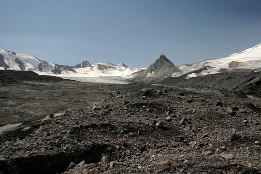 Elbrusky Kailas；峰kalitskogo