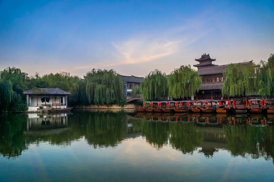 臺(tái)兒莊古城水景風(fēng)光