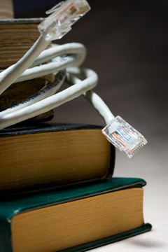 以太網電纜與舊書