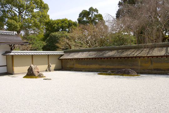 在ryoan寺巖石園；京都；日本