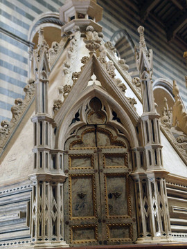 內(nèi)部的大教堂（大教堂）。Orvieto；翁布里亞大區(qū)