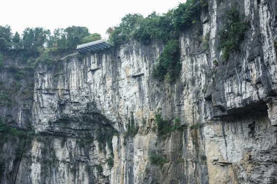 武隆天坑玻璃眺臺(tái)遠(yuǎn)眺