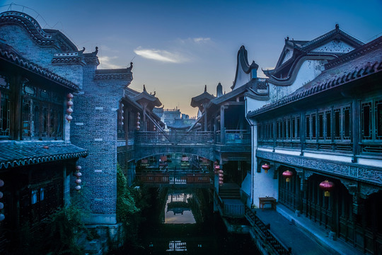 臺(tái)兒莊古城水岸建筑風(fēng)光