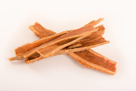 肉桂或dalchini棒