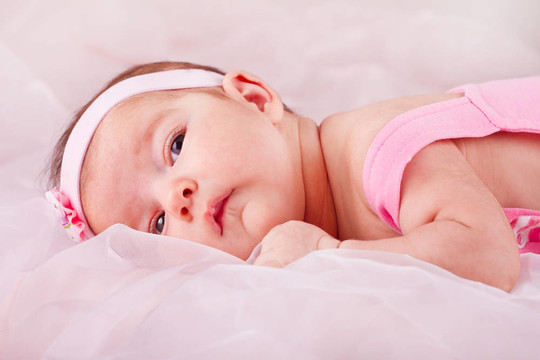 新生的嬰兒