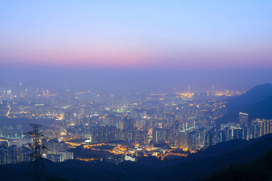 霧中夕陽城