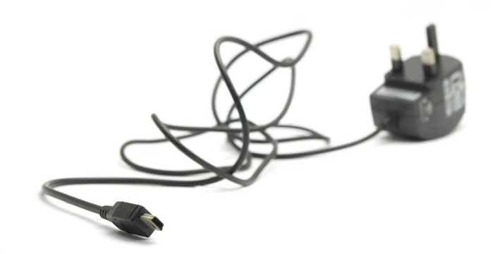 手機充電器