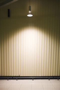 空倉庫；庫存概念