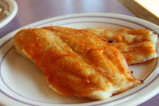 Curry Fresh Grilled和烤魚片