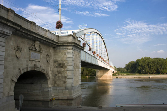 塞格德的舊橋