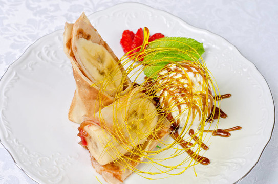 美味的煎餅甜點