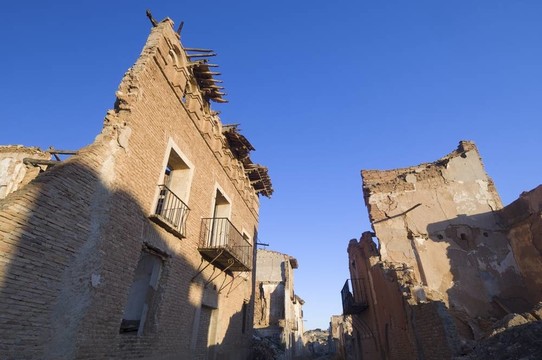 村拆除Belchite