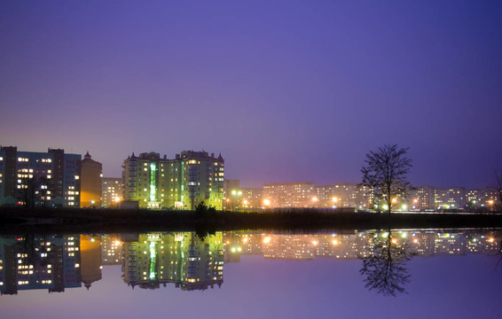 夜晚的城市