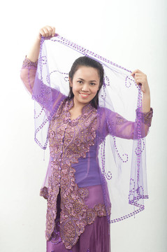 亞洲的泰國女紫色穆斯林服飾- banduang