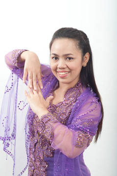 亞洲的泰國女紫色穆斯林服飾- banduang