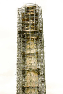 紀(jì)念碑重建