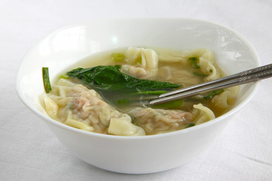傳統(tǒng)水餃湯