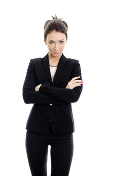 有吸引力的女人抱著雙臂。白色背景孤立。