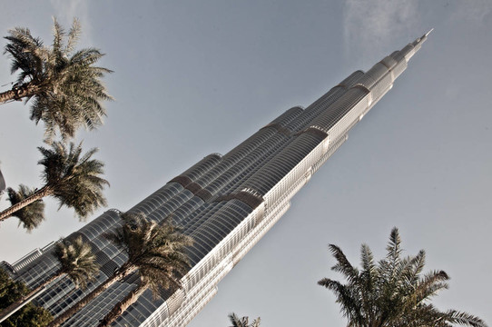 Burj Khalifa；迪拜