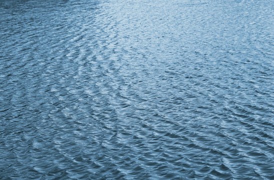 藍(lán)色的海水