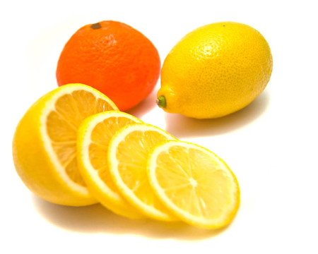 新鮮的檸檬和Tangerine夜店
