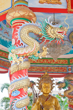 中國式龍雕像