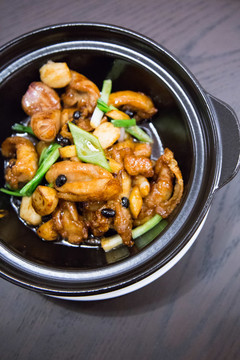 干蔥豆豉雞煲