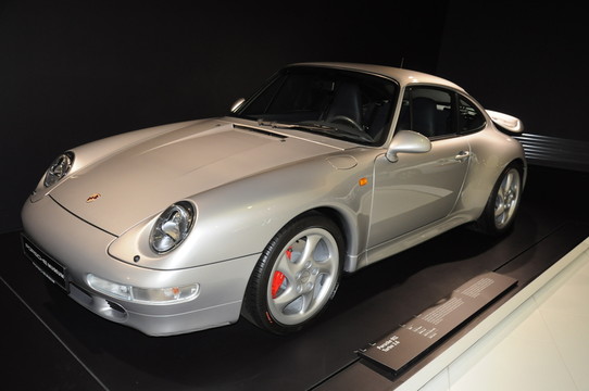 保時(shí)捷汽車博物館