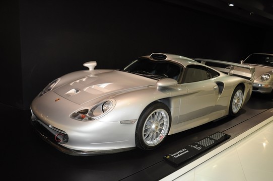 保時(shí)捷汽車博物館