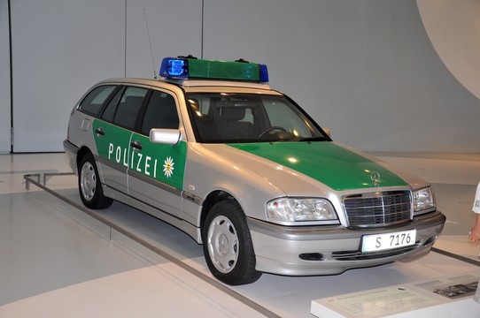 奔馳汽車博物館 警車