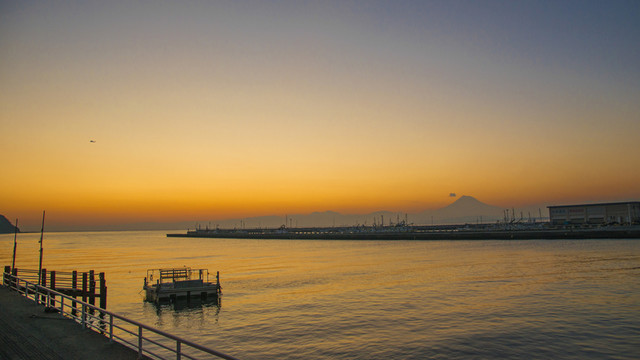 富士山遠(yuǎn)景