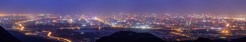 西山遠(yuǎn)眺北京城西城區(qū)夜景