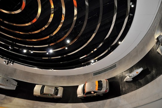 奔馳汽車博物館