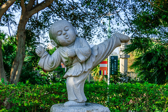 石雕和尚 寺院雕刻 佛教寺廟